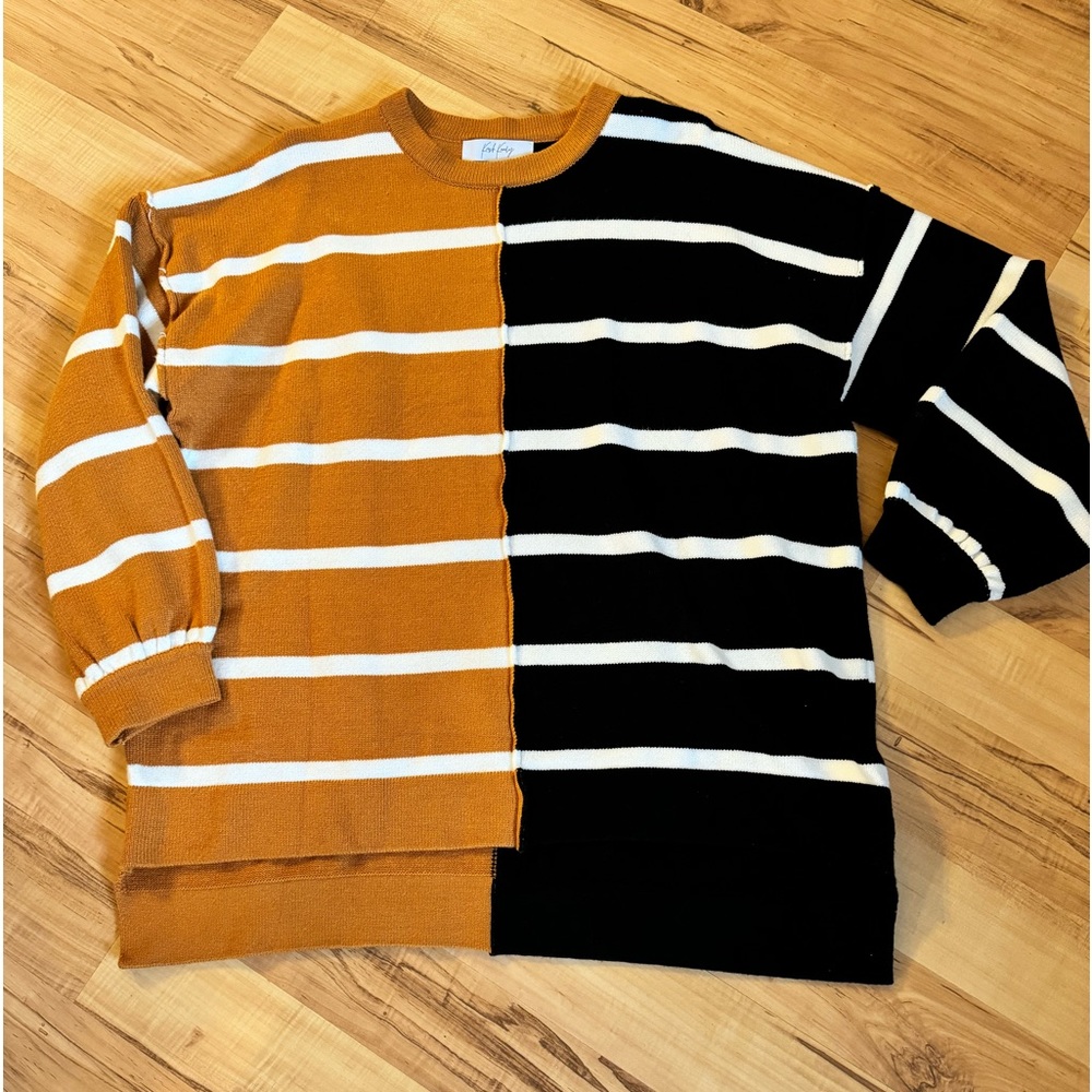 Women’s tunic sweater